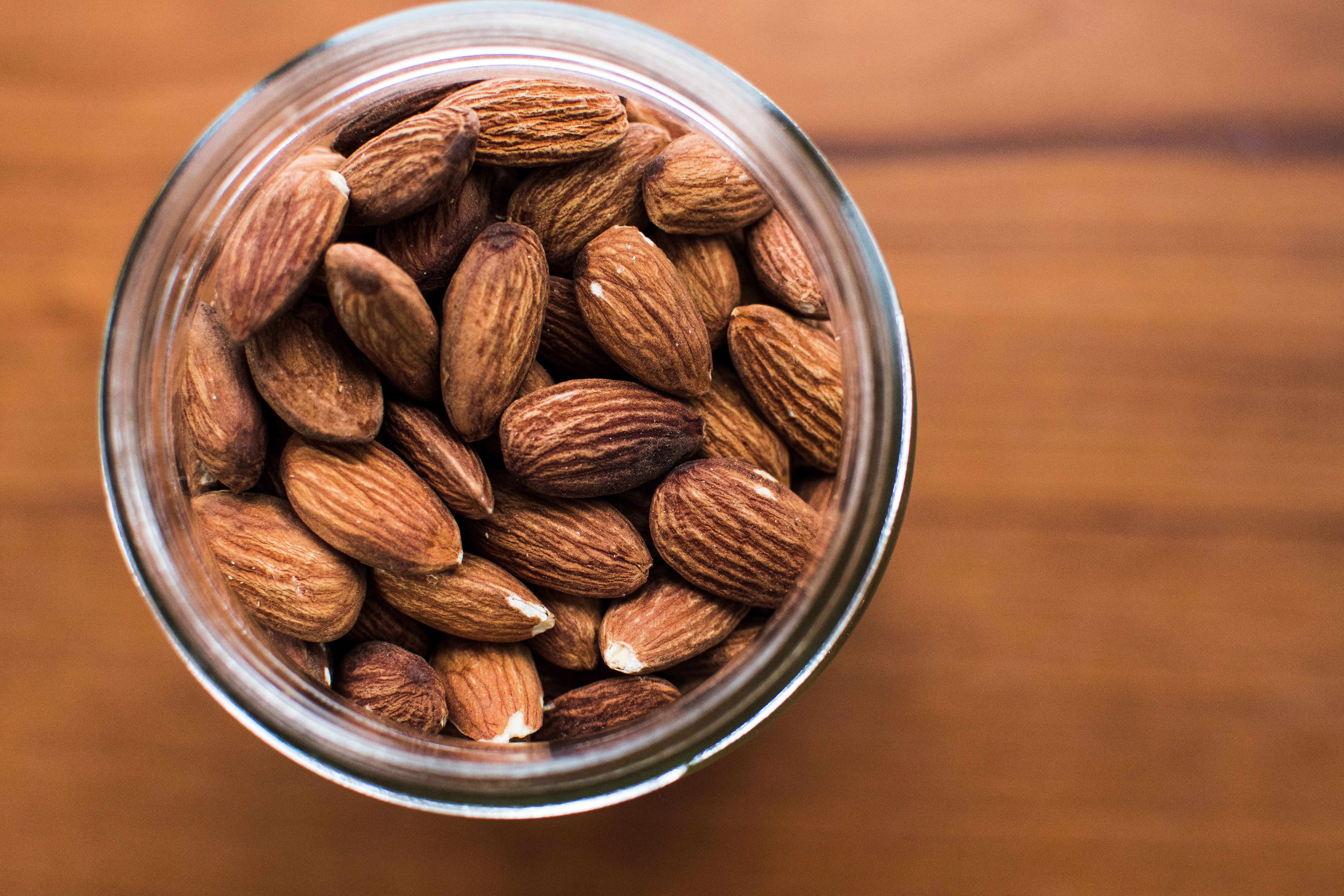 Magnesium-rich almonds